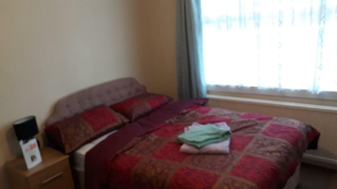 Castle Quarter 2 Otel Bedford Dış mekan fotoğraf